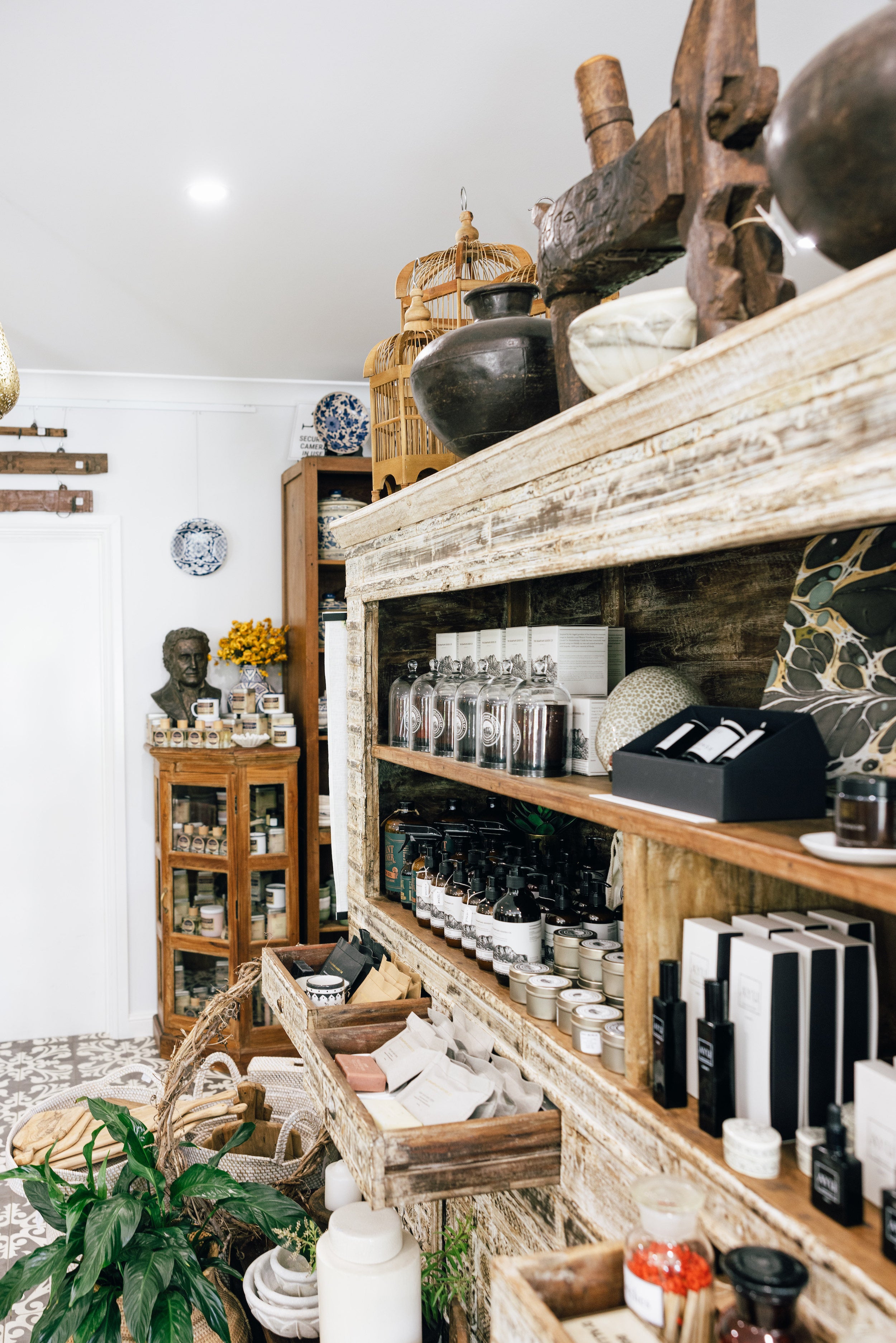 Soaps, Lotions & Candles