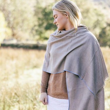natural cashmere stole with hand-embroidered edge