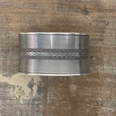 traditional Balinese-style sterling silver cuff