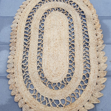 handwoven oval  jute rug