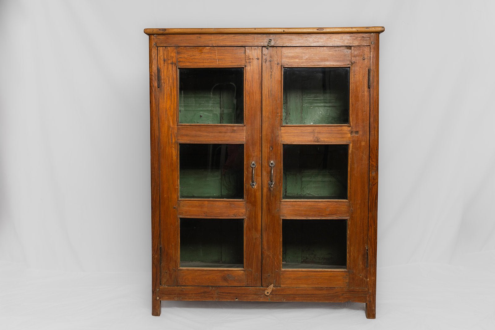 Cupboards, Hutches & Display Cabinets - MerchantCampbell