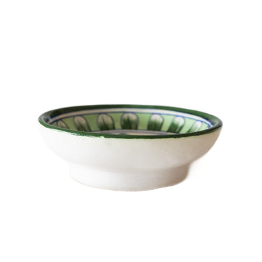 Ceramic bowl with floral design 
