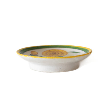 Ceramic bowl with floral design 
