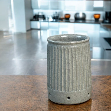 Fluted Utensil Holder