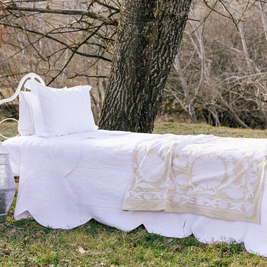 Scallop edge marcella bed cover