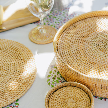 Rattan tableware