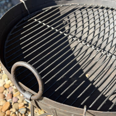 Iron Fire PIt (Kadai) With Stand & Grate 800dia X 280d