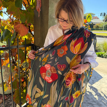 floral-patterned cashmere shawl 