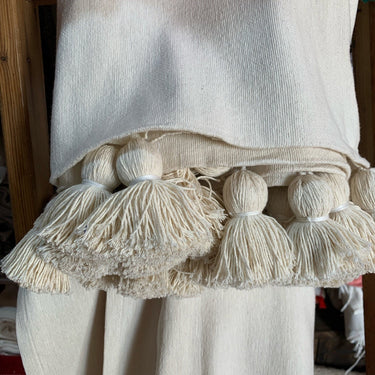 Morocan pompom bedspread