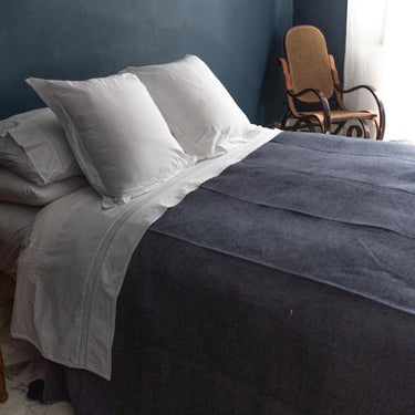 Morocan pompom bedspread