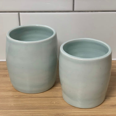 Porcelain brush holder