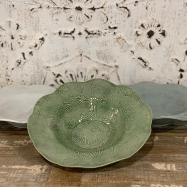 Hand-Built Scallop Edge Crockery