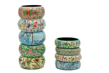Hand-Painted Papiér Mâché Bangle