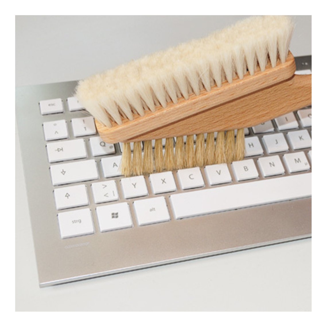 computer brush – MerchantCampbell