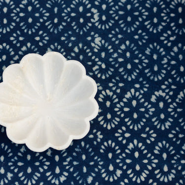 marble scallop bowl