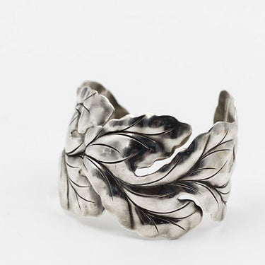 oak leaf cuff